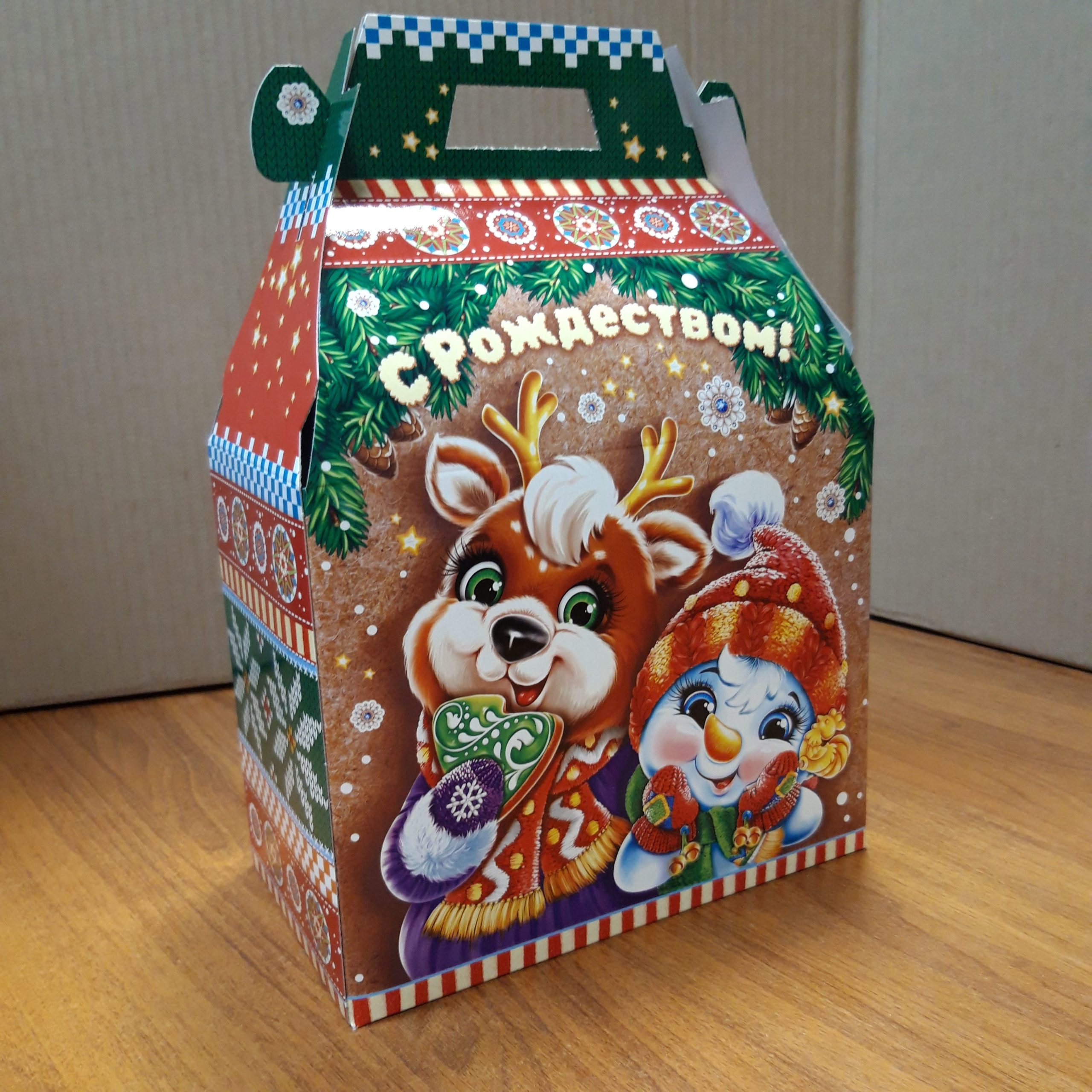 Коробка НГ "Здравствуй ДМ" 2500гр 210*120*170/250мм мкг