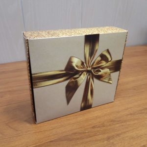 Коробки складные 20*18*5см в ассортименте