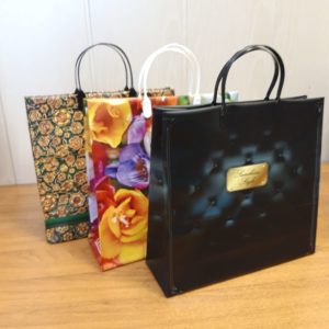 Пакеты подарочные из мягкого пластика 30*30+10см